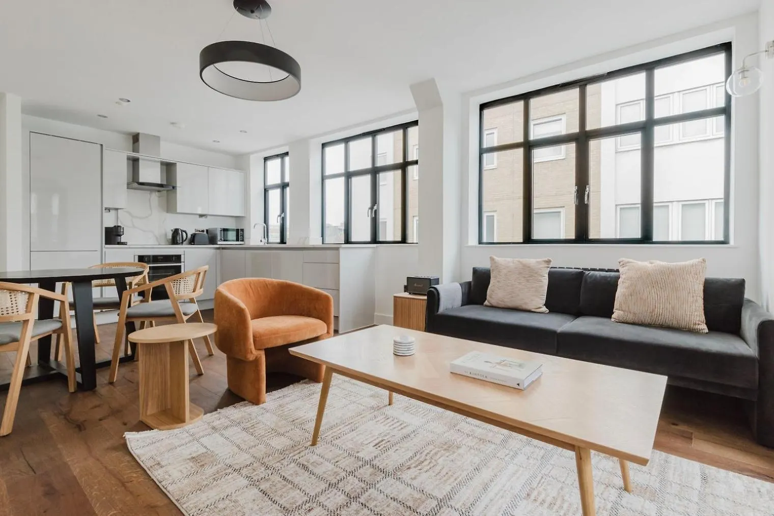 Blueground Whitechapel Balcony Nr Shops Bars Lon-569 Apartment London 0*,  United Kingdom