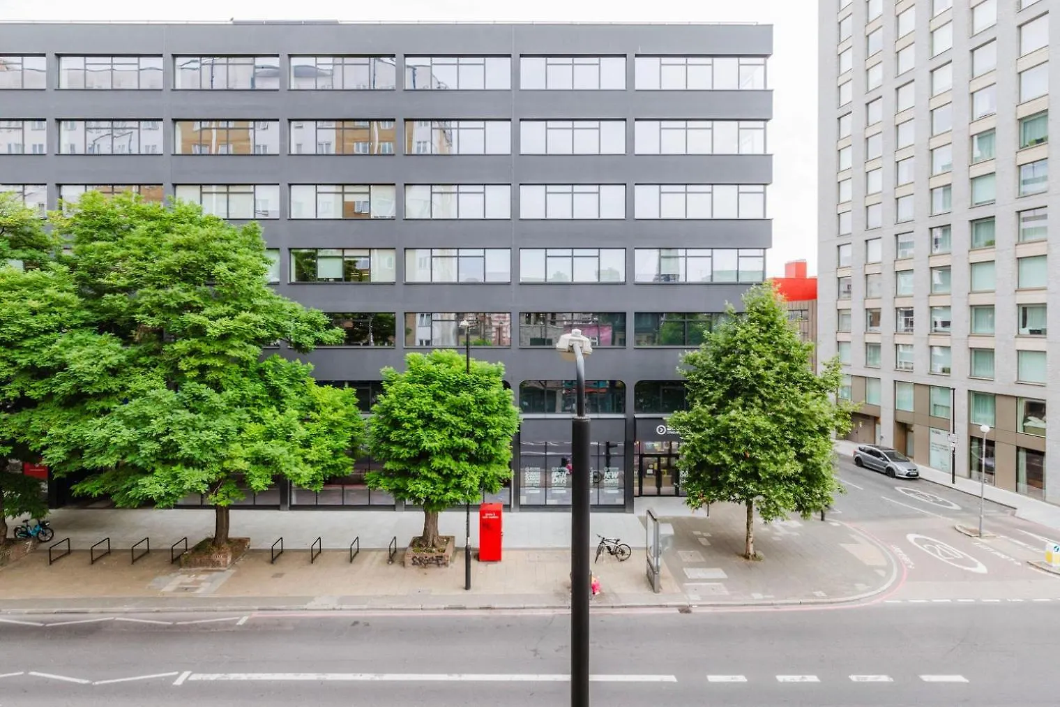 Blueground Whitechapel Balcony Nr Shops Bars Lon-569 Apartment London