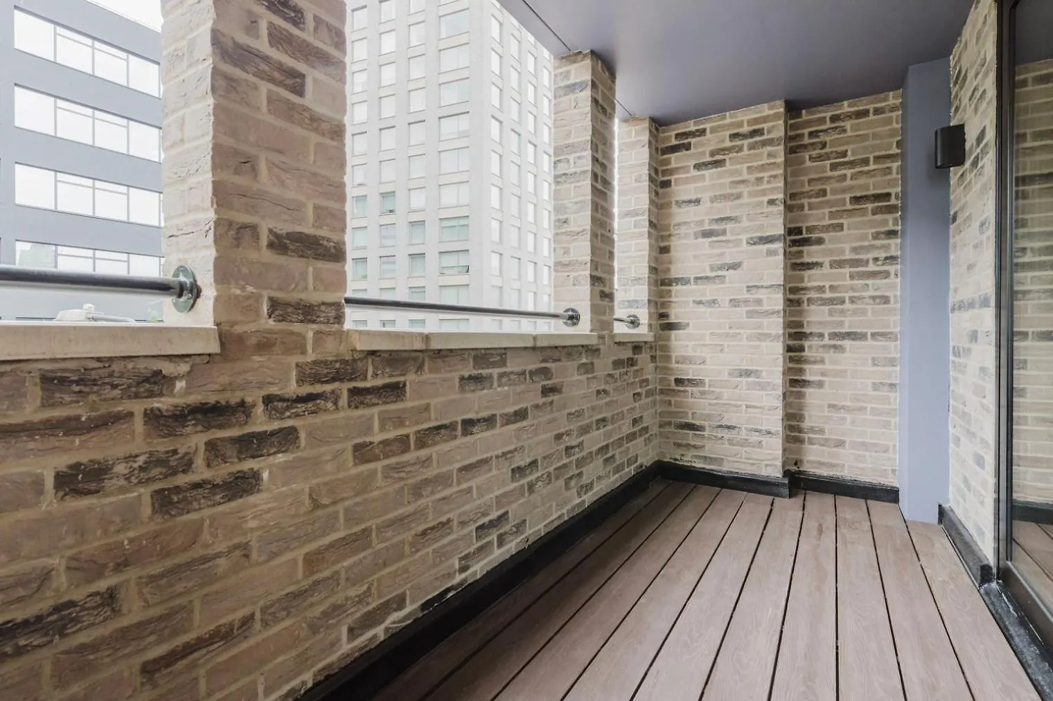 Blueground Whitechapel Balcony Nr Shops Bars Lon-569 Apartment London
