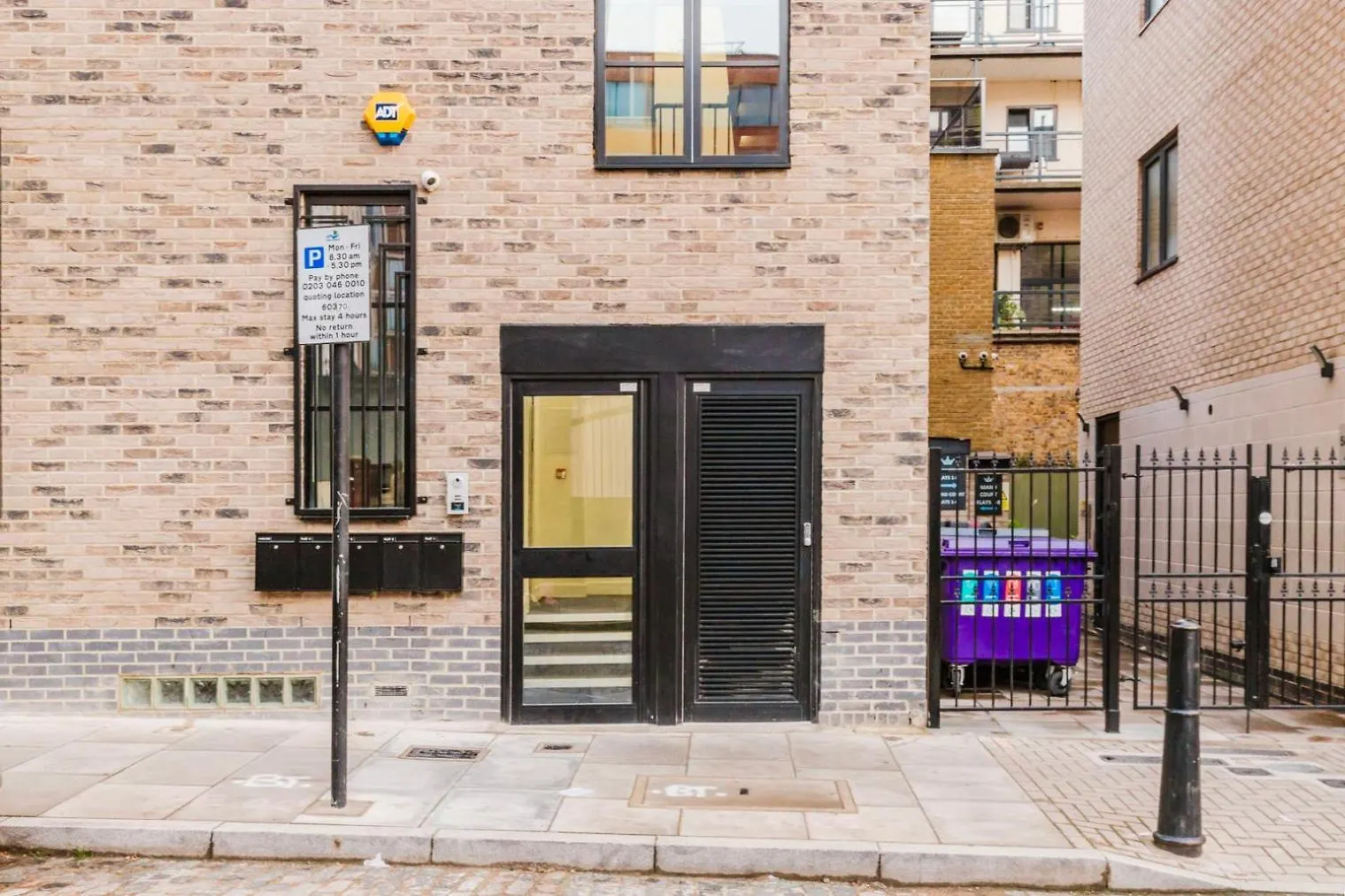 Blueground Whitechapel Balcony Nr Shops Bars Lon-569 Apartment London