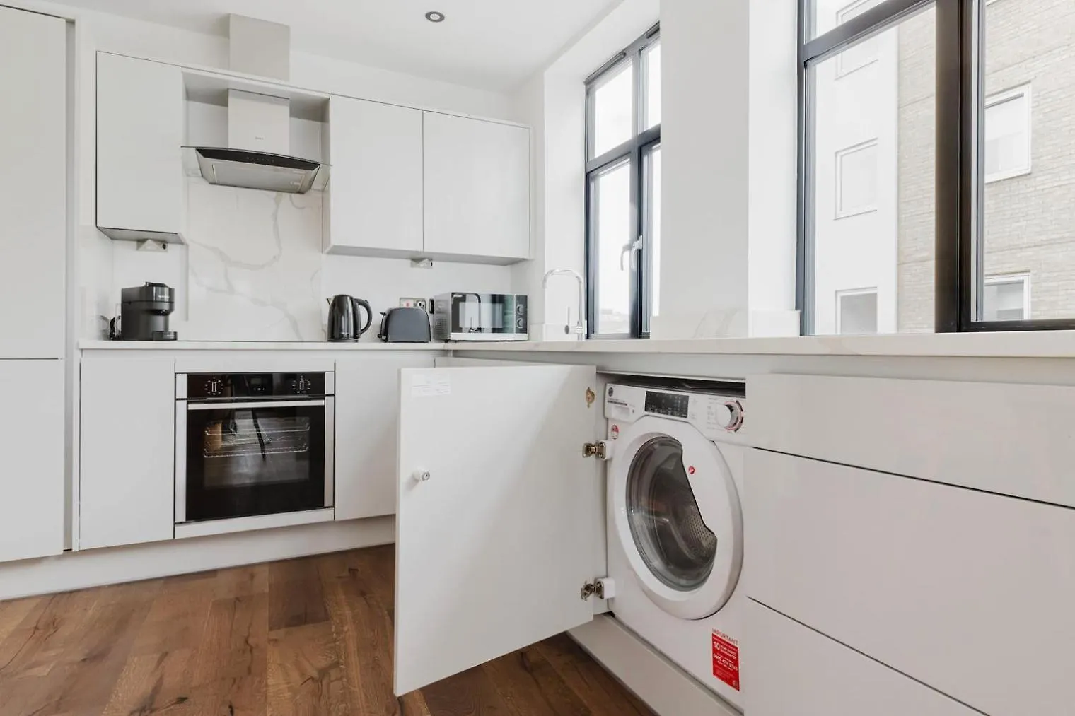 Blueground Whitechapel Balcony Nr Shops Bars Lon-569 Apartment London United Kingdom